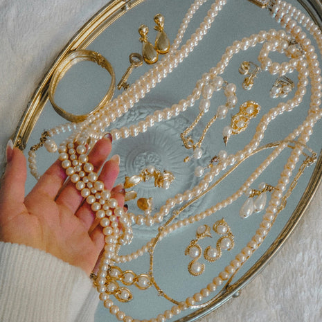 Onze nieuwe sieraden () | AgiAnna